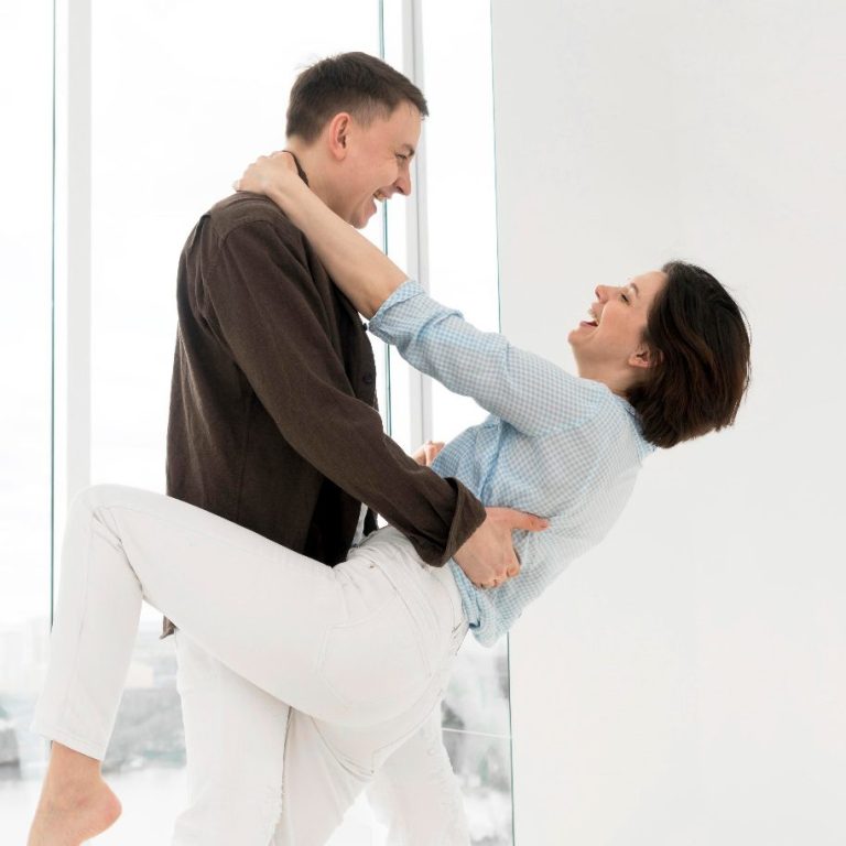 Paartanzkurse mit Schoppi bei der Tanzschule MOVE!iT in Bietigheim-Bissingen, Ludwigsburg und Ingersheim